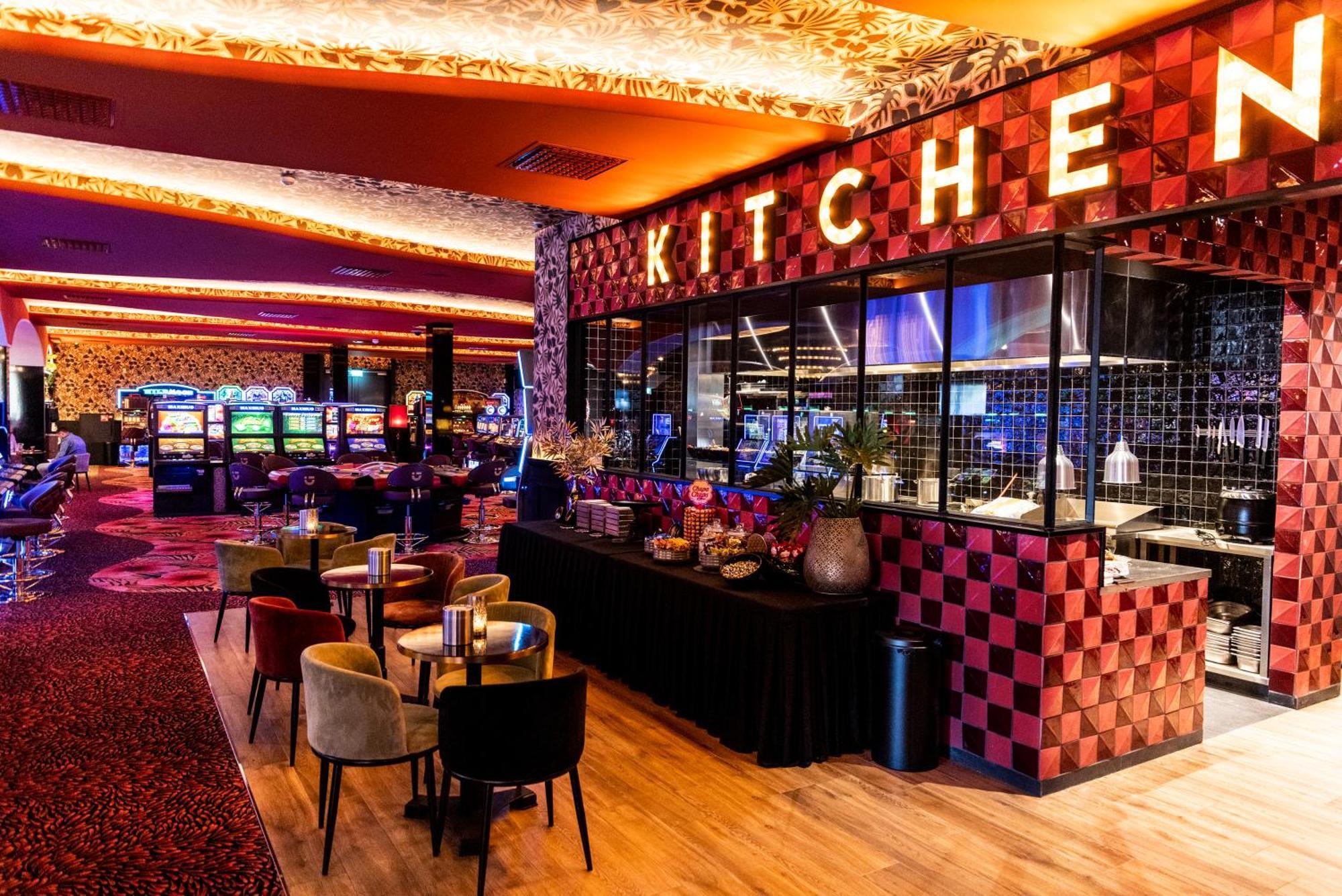 Gr8 Maastricht Aachen Airport Hotel 3*